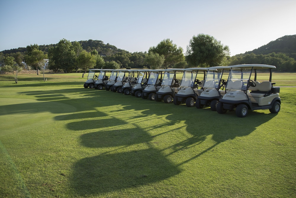 Aparthotel Playa Parc — Sports & recreation in Son Parc, Balearic Islands