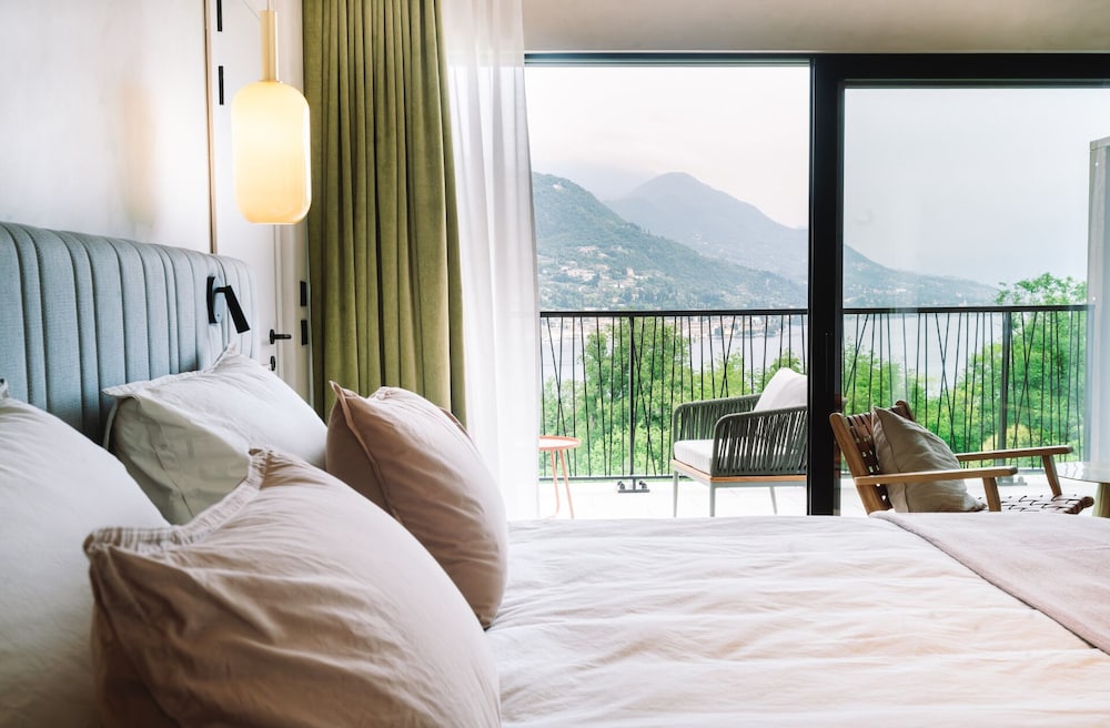 A-ROSA Gardasee — Hotel rooms in Salo, Lombardy