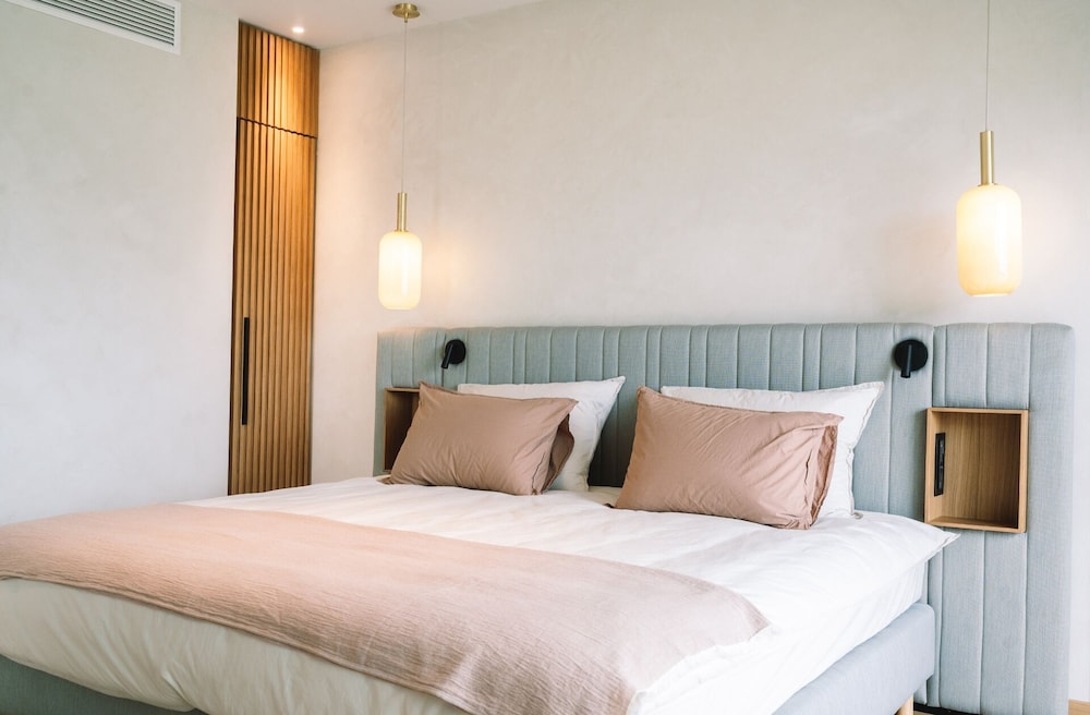A-ROSA Gardasee — Hotel rooms in Salo, Lombardy