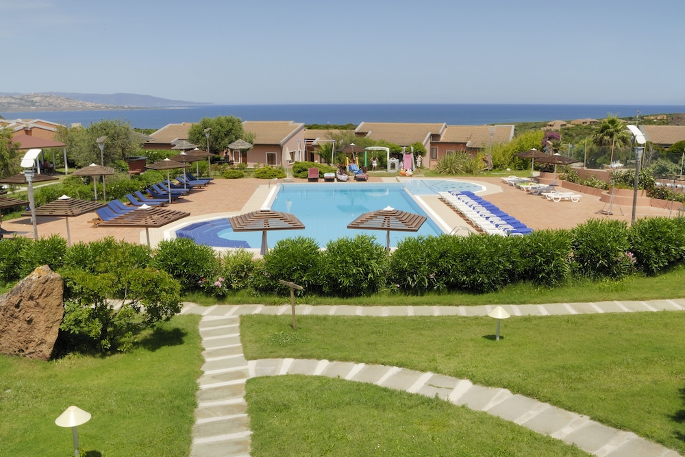 Cala Rosa Club Hotel — Main photo in Stintino, Sardinia