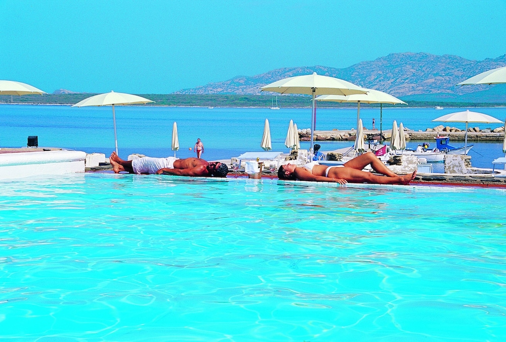 Cala Rosa Club Hotel — Swimming pool in Stintino, Sardinia