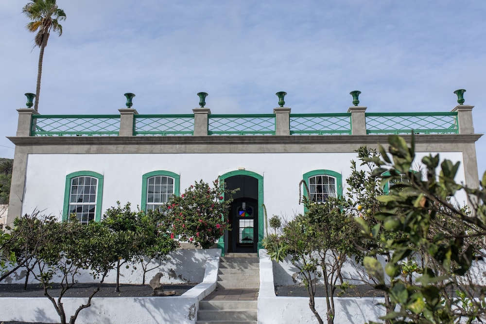 La Casa de los Naranjos — Hotel building in Haria, Canary Islands