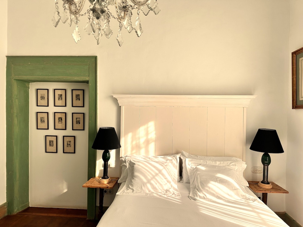 La Casa de los Naranjos — Hotel rooms in Haria, Canary Islands