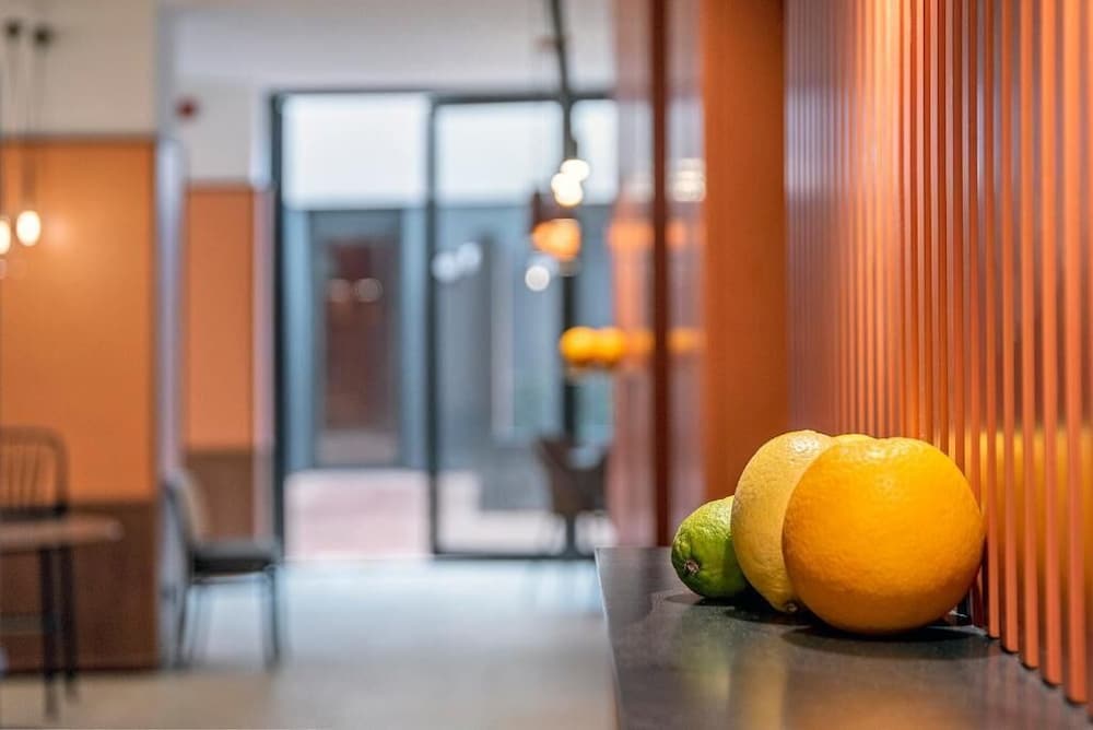 Hotel Orangine — Restaurant & bars in Barcelona, Catalonia