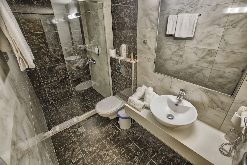 Sofia Hotel — Hotel rooms in Heraklion