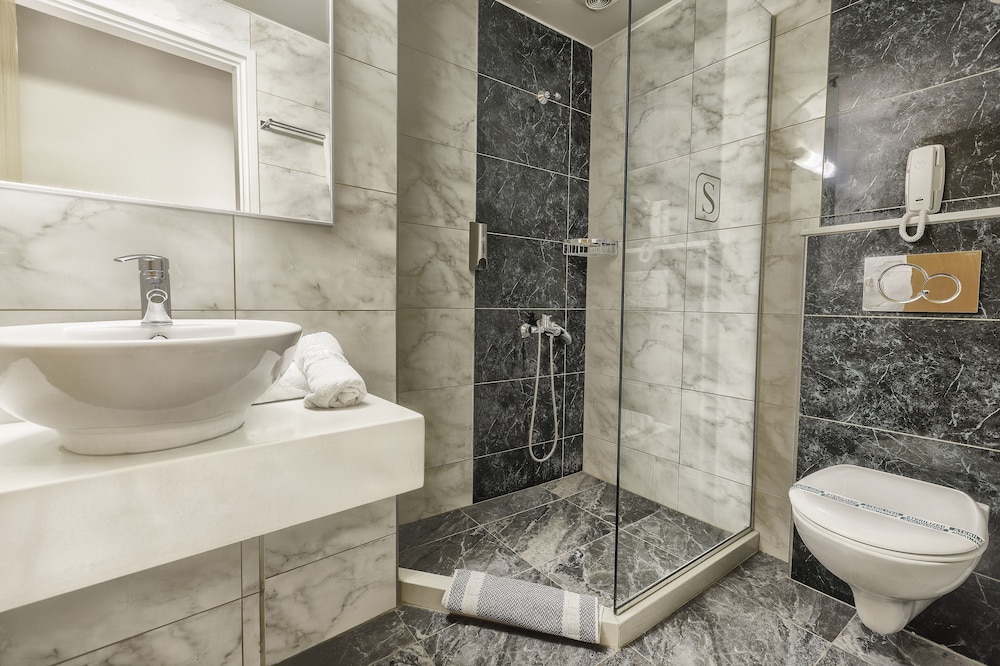 Sofia Hotel — Hotel rooms in Heraklion