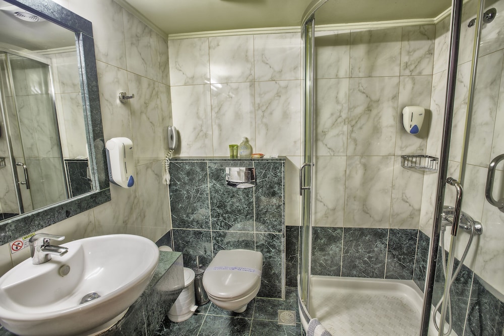 Sofia Hotel — Hotel rooms in Heraklion
