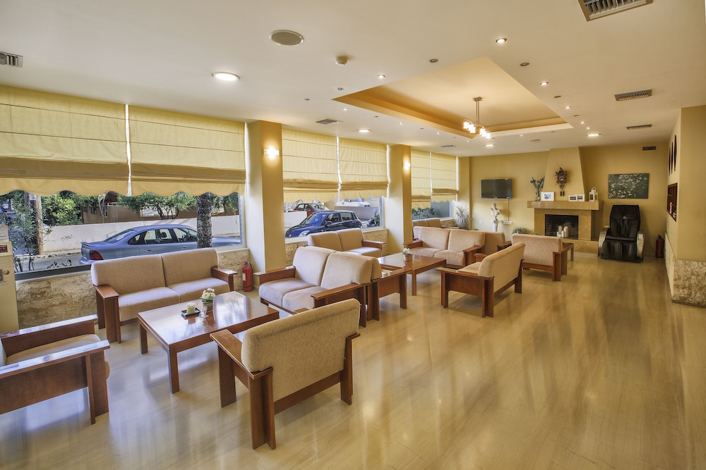 Sofia Hotel — Hotel building in Heraklion
