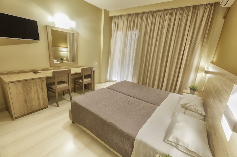 Sofia Hotel — Hotel rooms in Heraklion