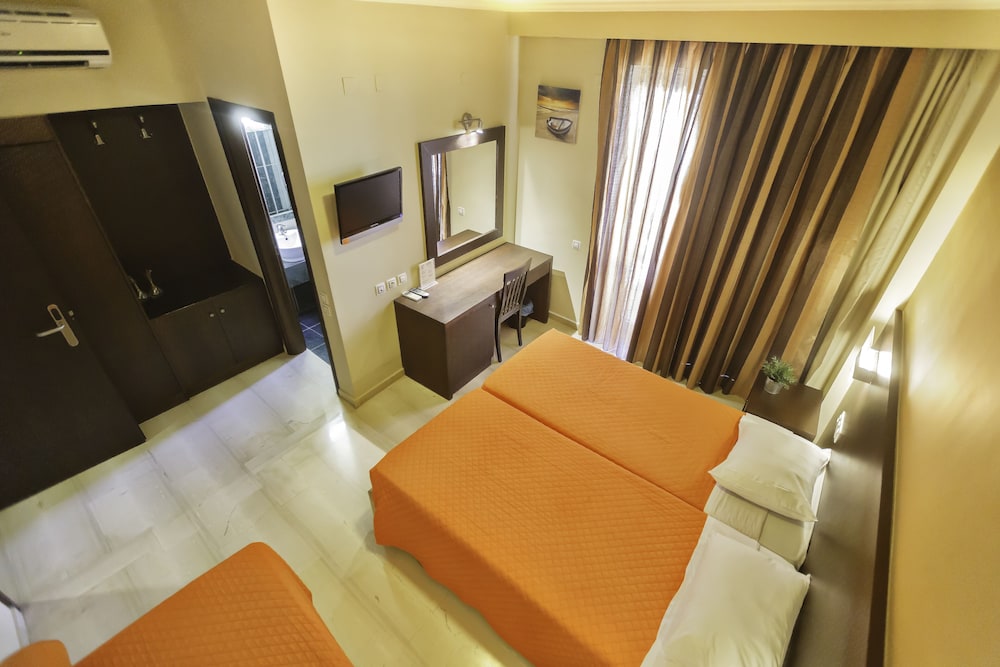 Sofia Hotel — Hotel rooms in Heraklion
