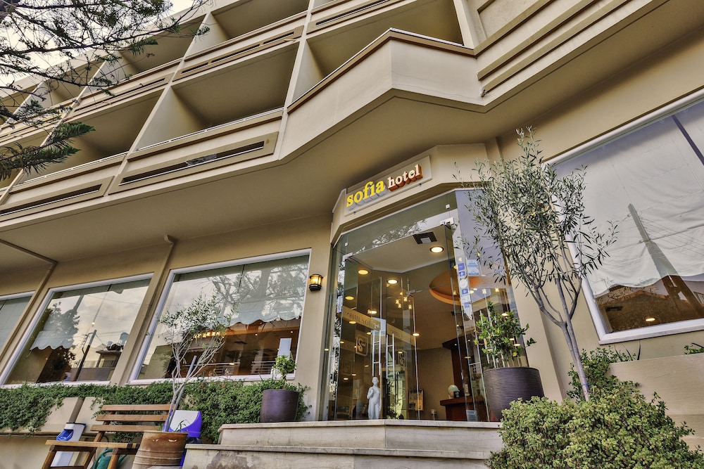 Sofia Hotel — Hotel building in Heraklion