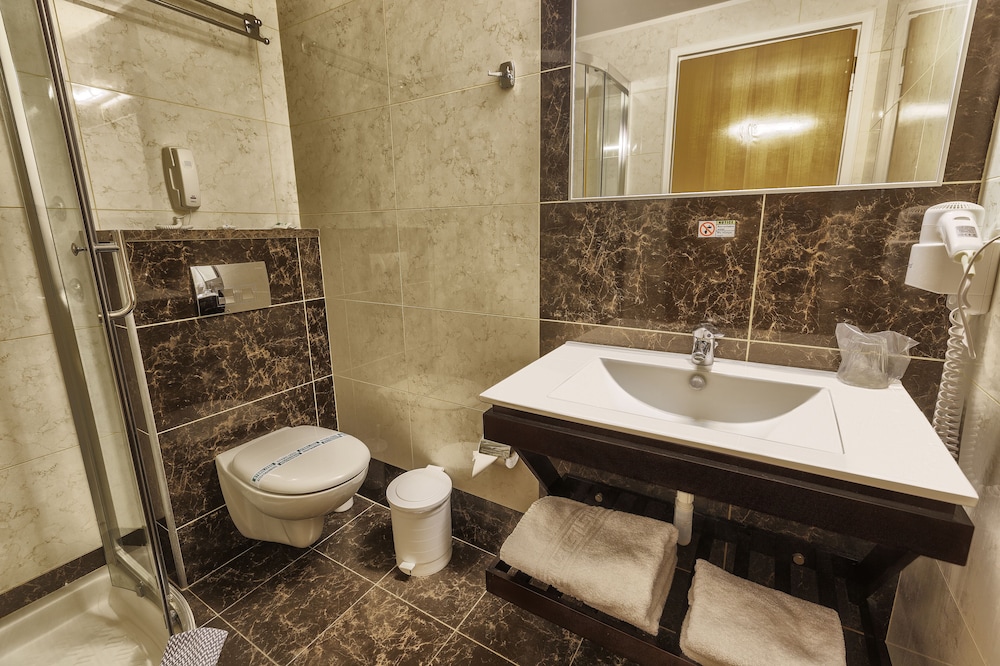 Sofia Hotel — Hotel rooms in Heraklion