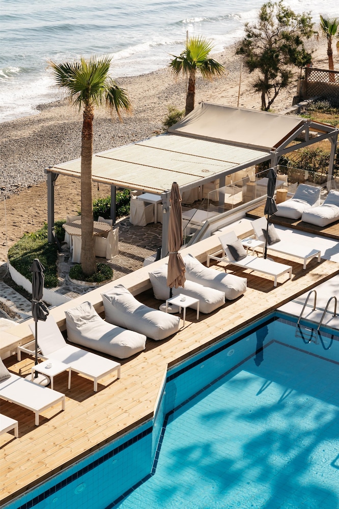 Petradi Beach Lounge Hotel by GHH — Swimming pool in Rethymnon