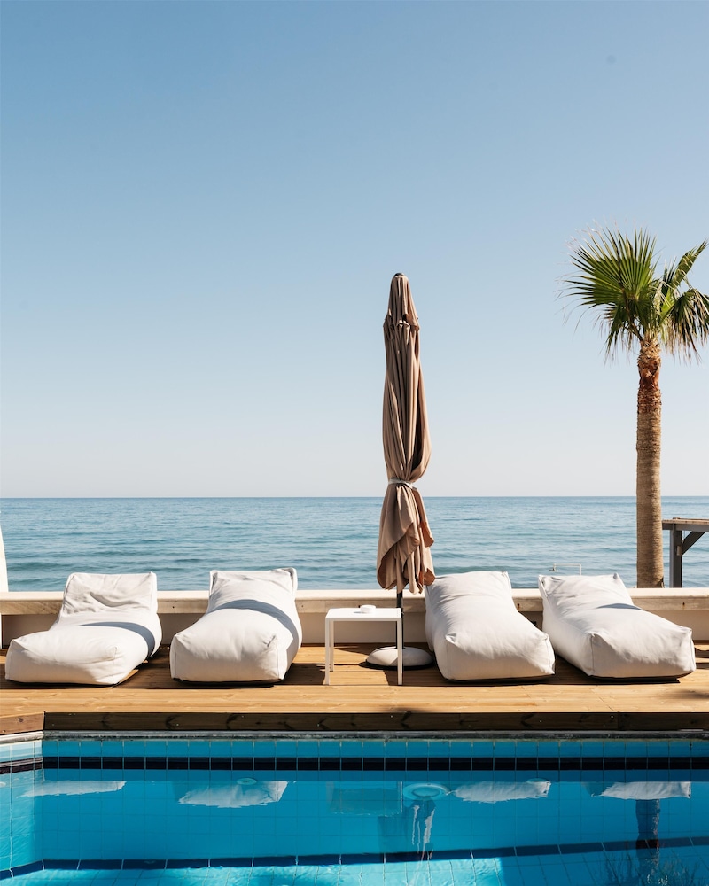 Petradi Beach Lounge Hotel by GHH — Swimming pool in Rethymnon