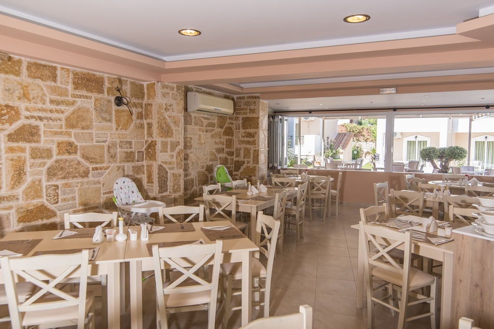 Maistrali Hotel Zante — Restaurant & bars in Tsilivi, Ionian Islands