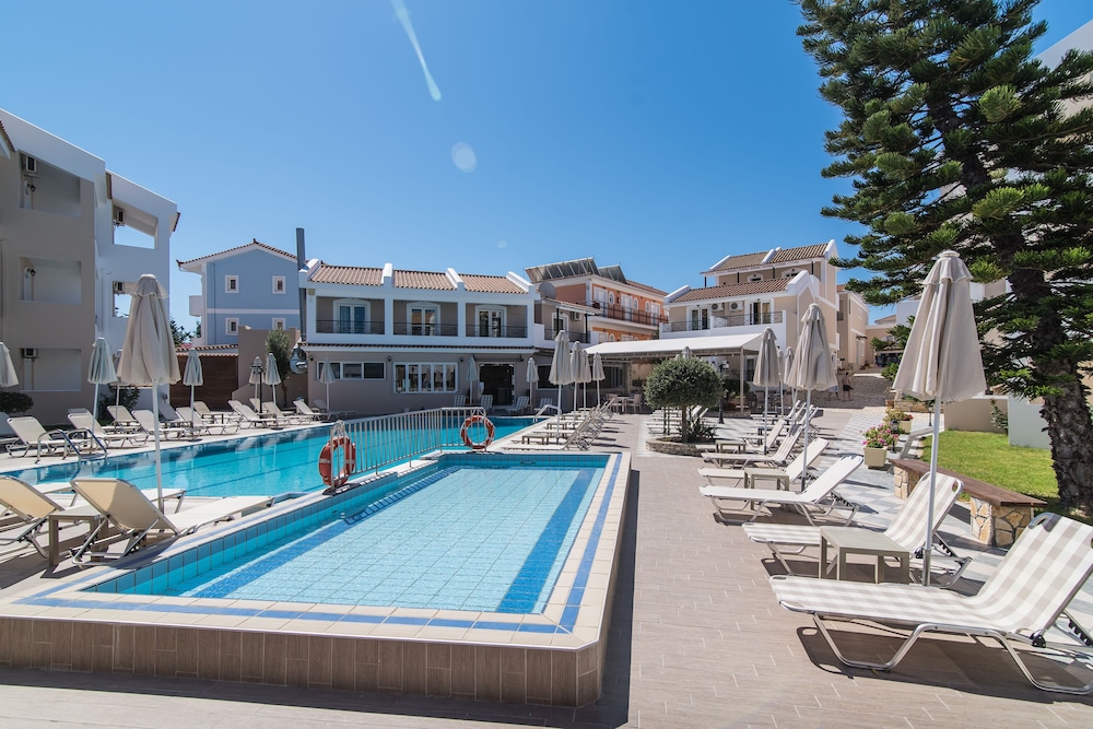 Maistrali Hotel Zante — Swimming pool in Tsilivi, Ionian Islands
