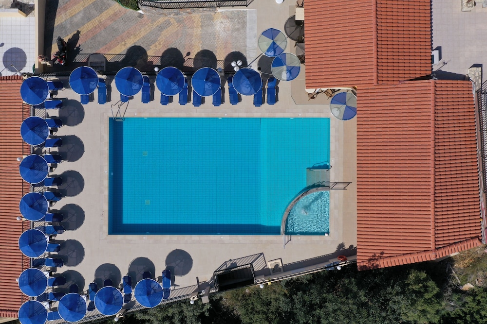 Mariamare apts - zdjęcie 2