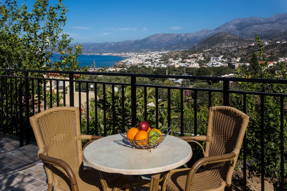 Mariamare apts — Hotel rooms in Stalida