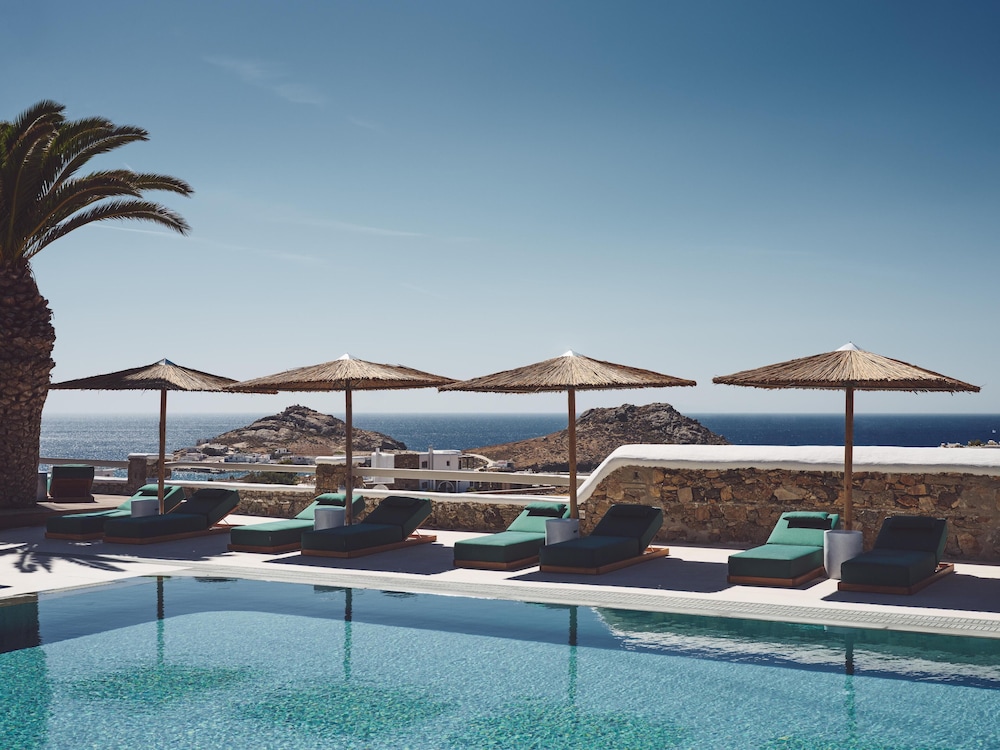 NUMO Mykonos Boutique Resort — Swimming pool in Kalafatis, South Aegean