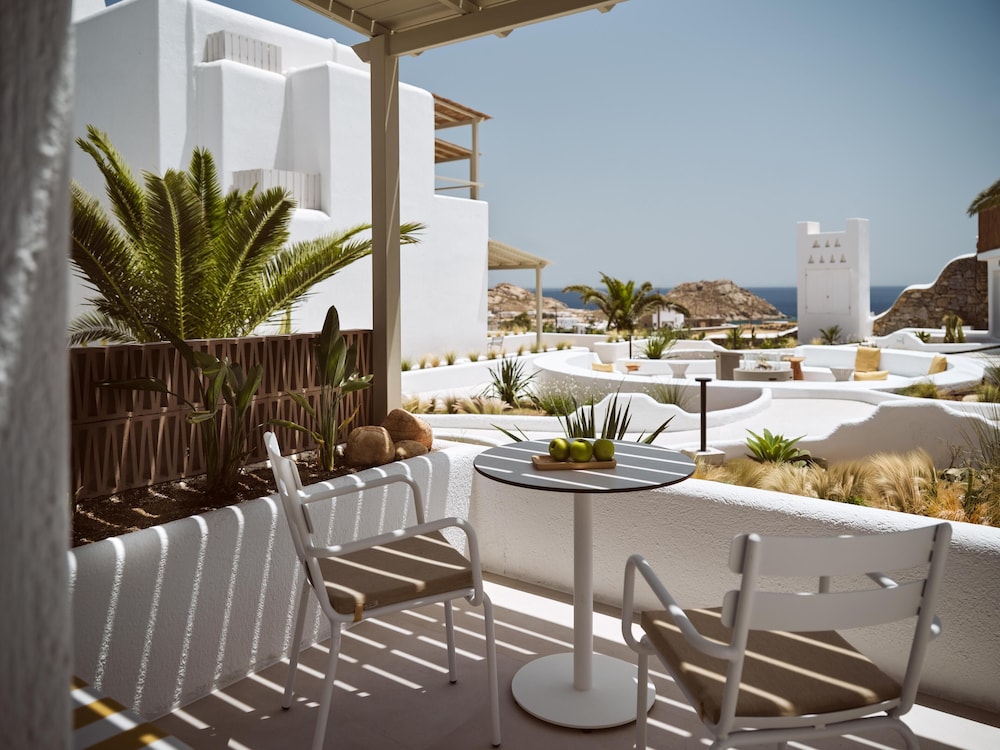 NUMO Mykonos Boutique Resort — Hotel building in Kalafatis, South Aegean