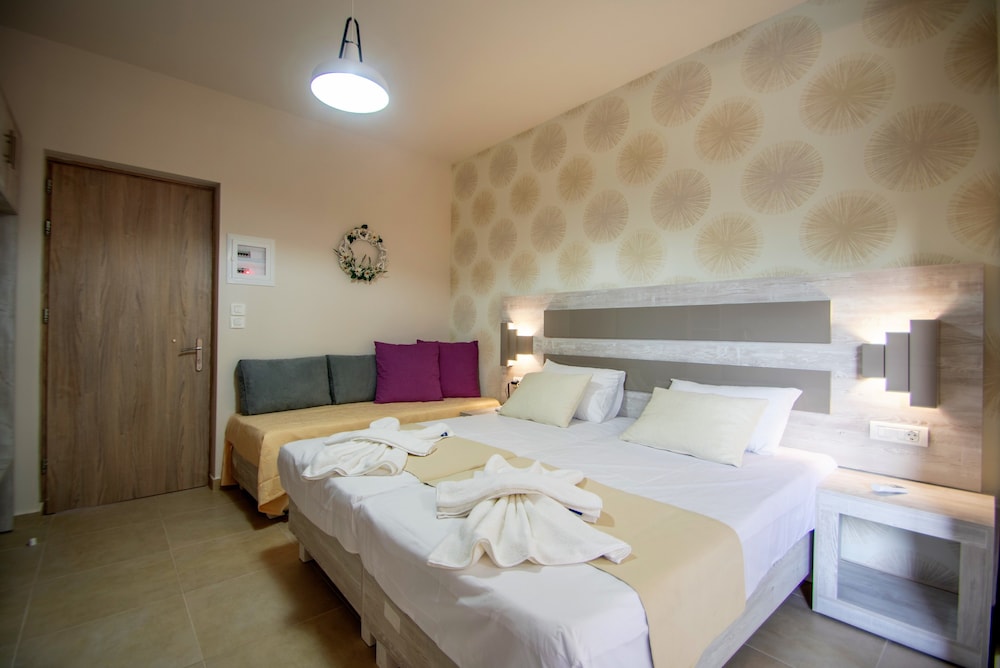 Paradise Apartments — Hotel rooms in Laganas, Ionian Islands