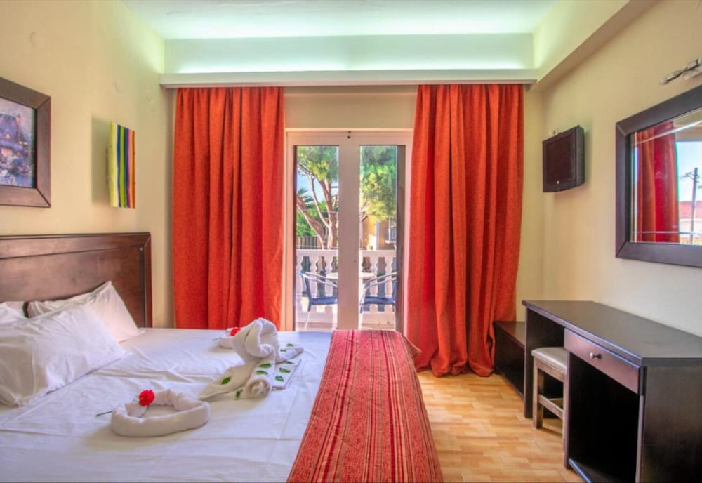 Paradise Apartments — Hotel rooms in Laganas, Ionian Islands