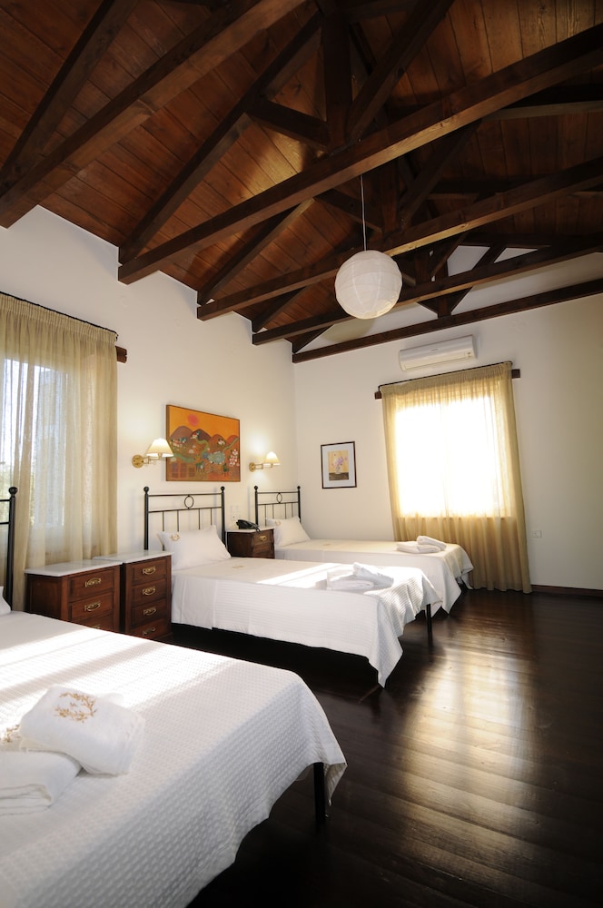 Metohi Georgila — Hotel rooms in Platanias