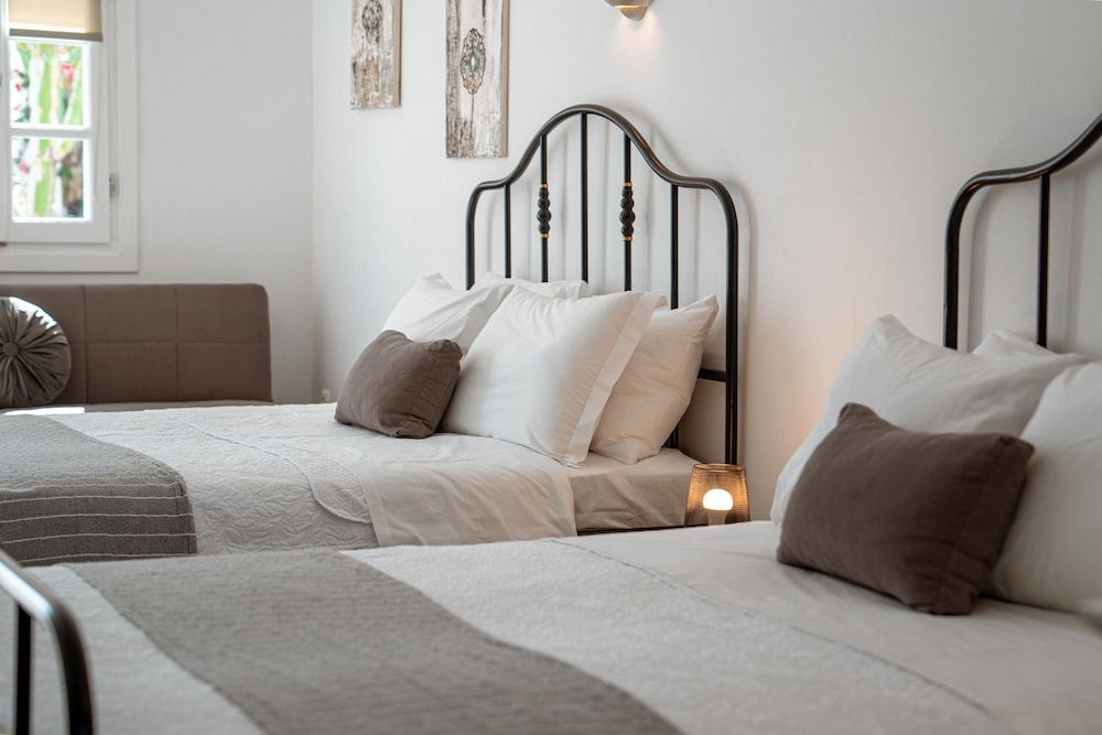 La Stella Stay — Hotel rooms in Glastros, South Aegean
