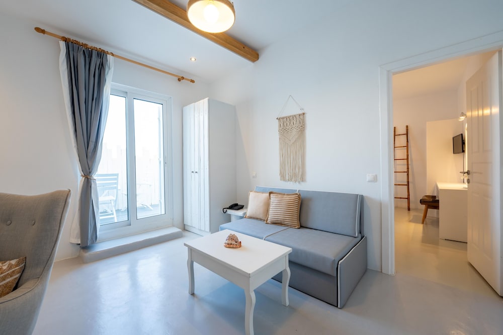 La Stella Stay — Hotel rooms in Glastros, South Aegean