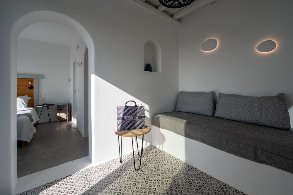 La Stella Stay — Hotel rooms in Glastros, South Aegean