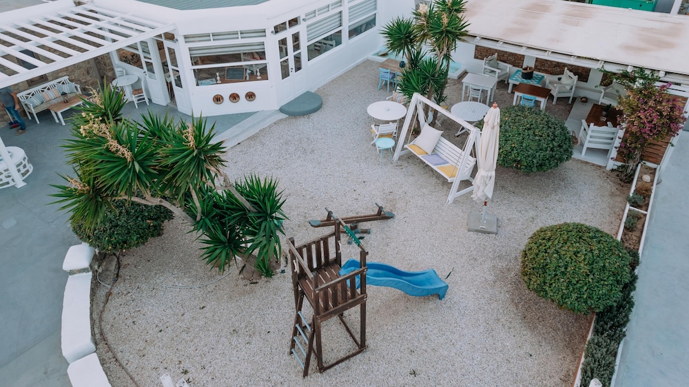 La Stella Stay — Attractions for children in Glastros, South Aegean