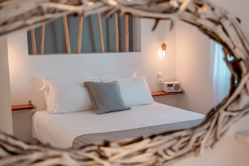 La Stella Stay — Hotel rooms in Glastros, South Aegean