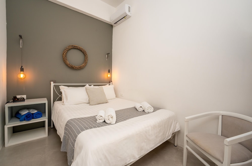 La Stella Stay — Hotel rooms in Glastros, South Aegean