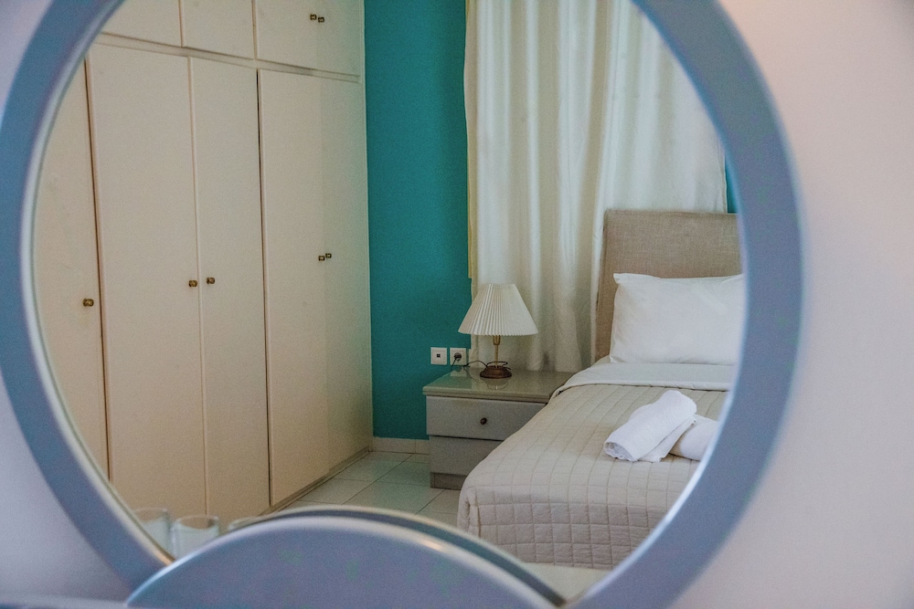 Princess Hotel — Hotel rooms in Lassi, Ionian Islands
