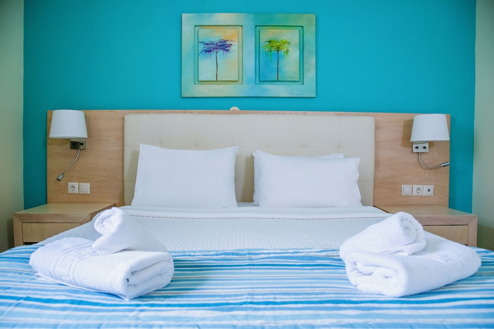 Princess Hotel — Hotel rooms in Lassi, Ionian Islands