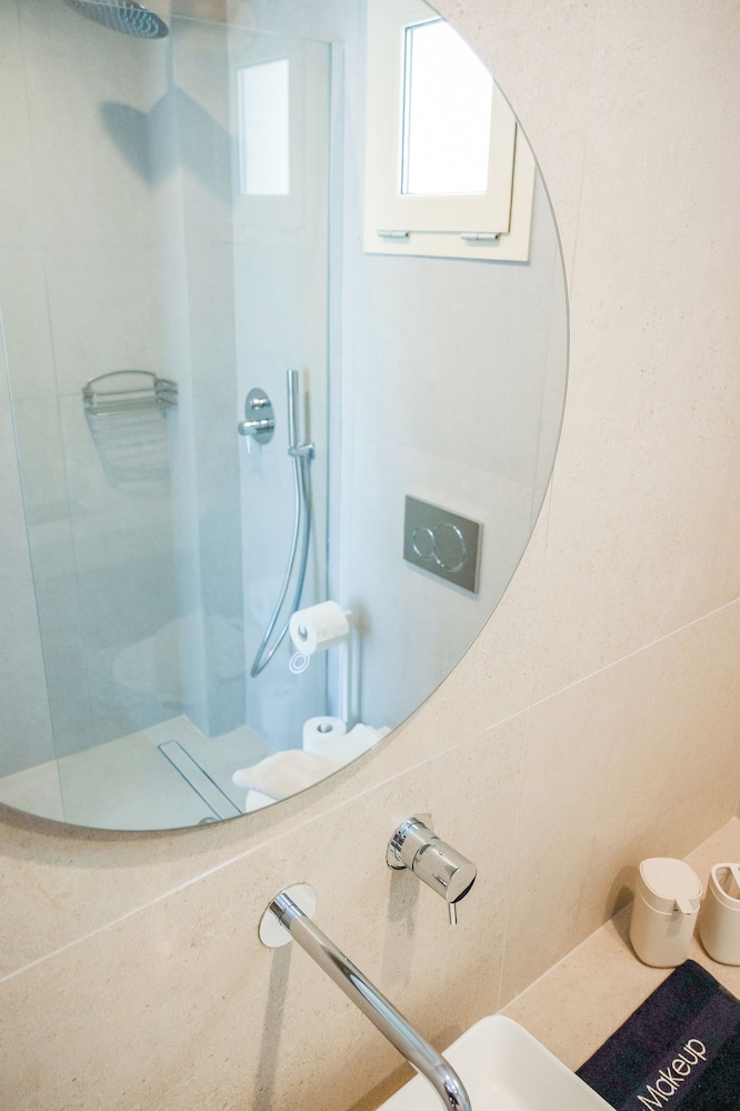 Princess Hotel — Hotel rooms in Lassi, Ionian Islands