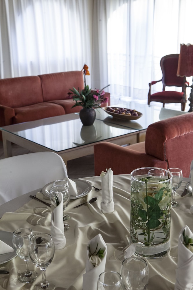 Princess Hotel — Restaurant & bars in Lassi, Ionian Islands