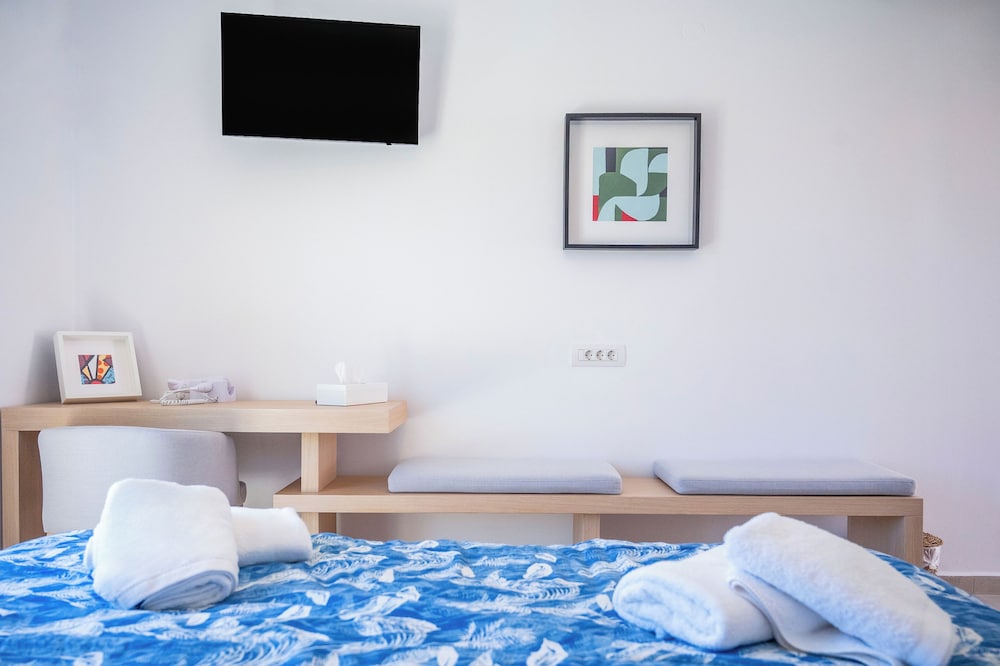 Princess Hotel — Hotel rooms in Lassi, Ionian Islands