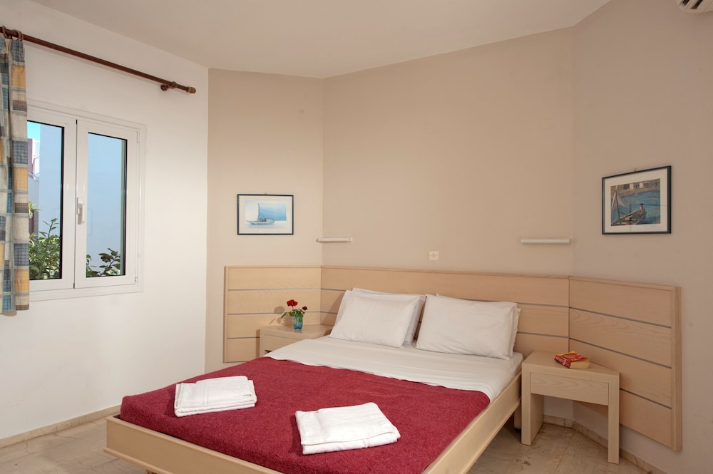Melissa Apartments, Studios & Suites — Hotel rooms in Malia