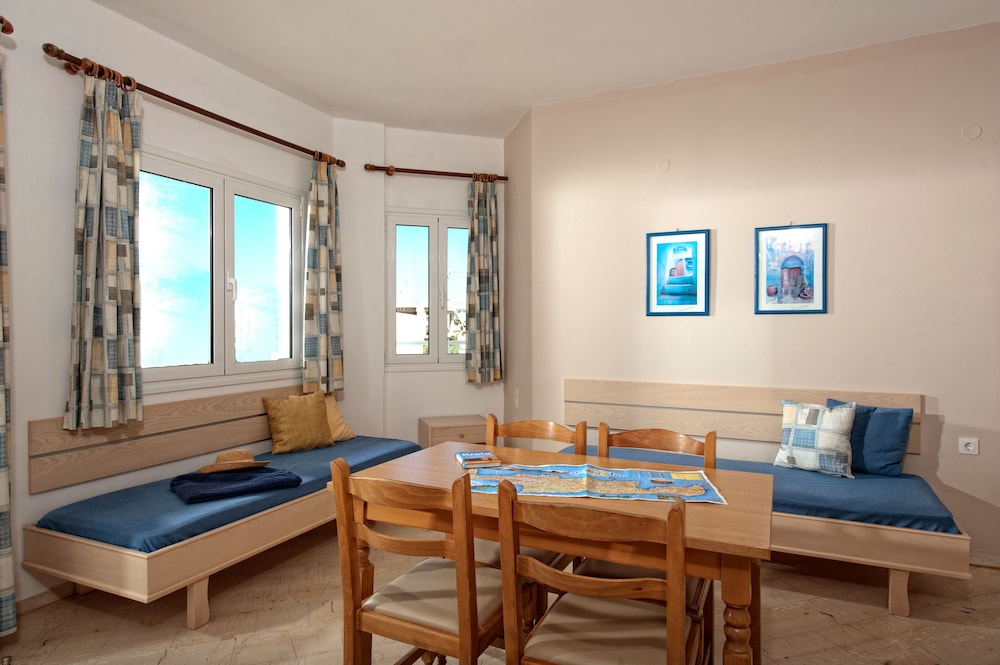 Melissa Apartments, Studios & Suites — Hotel rooms in Malia