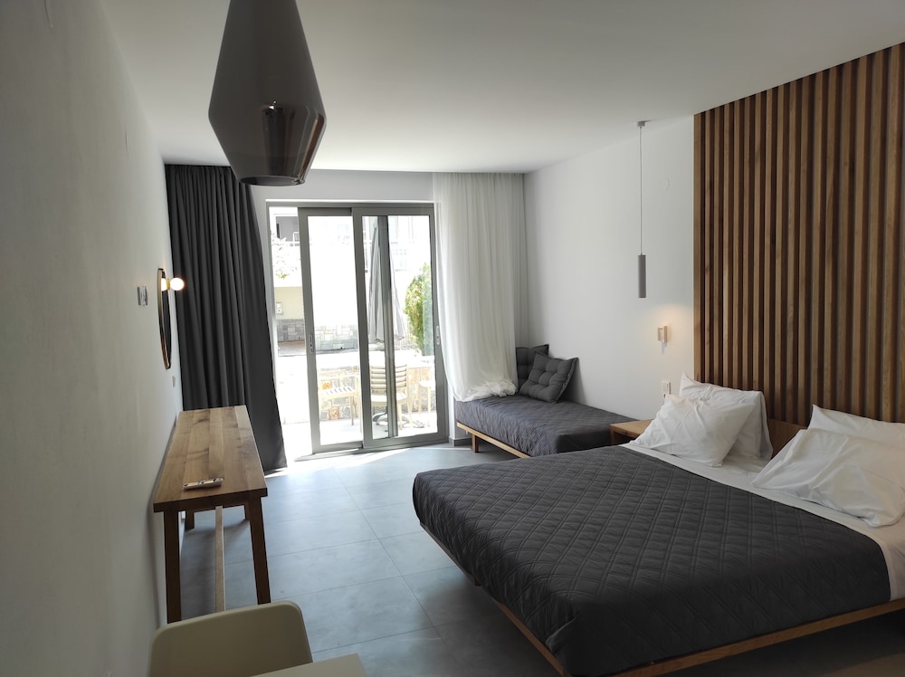Melissa Apartments, Studios & Suites — Hotel rooms in Malia