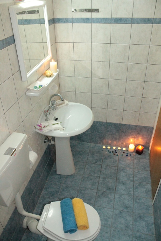 Melissa Apartments, Studios & Suites — Hotel rooms in Malia