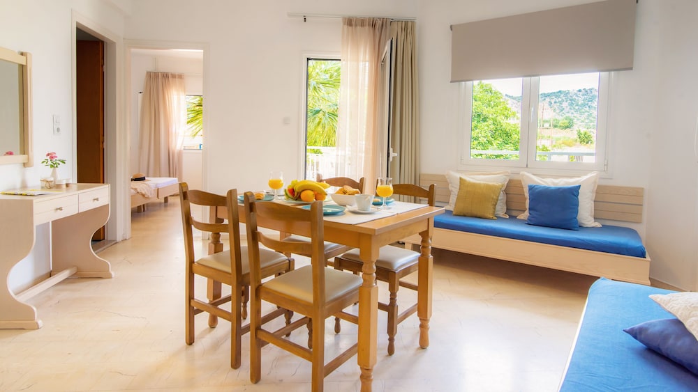 Melissa Apartments, Studios & Suites — Hotel rooms in Malia