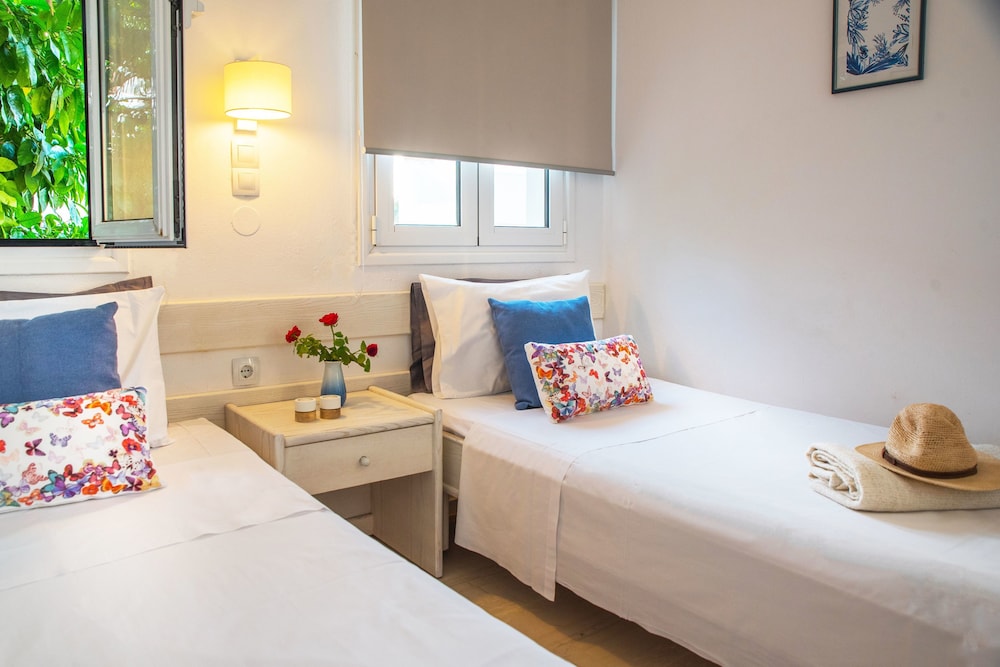 Melissa Apartments, Studios & Suites — Hotel rooms in Malia
