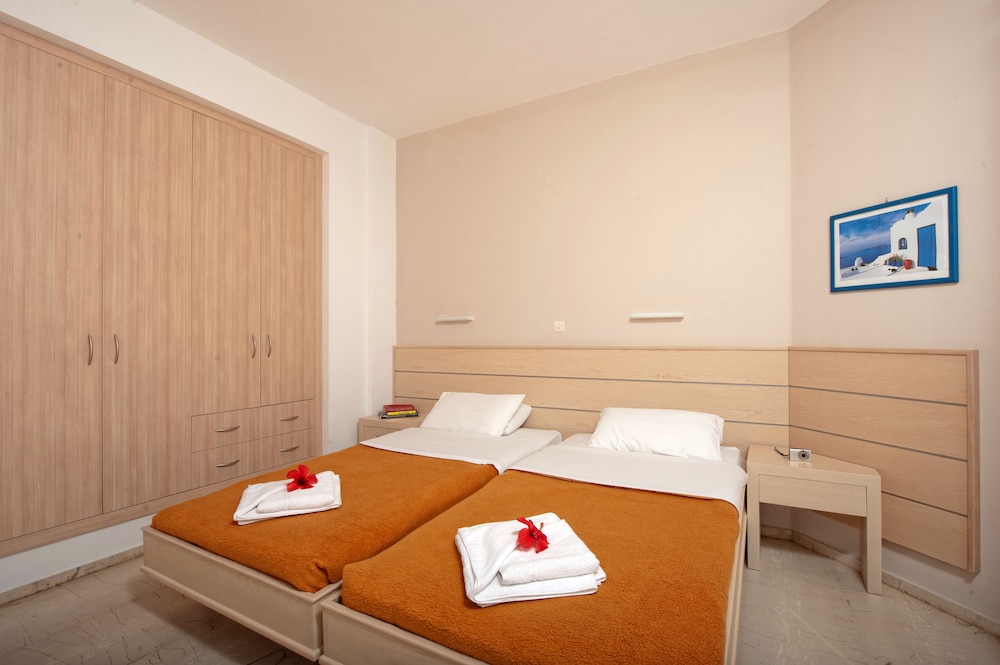 Melissa Apartments, Studios & Suites — Hotel rooms in Malia