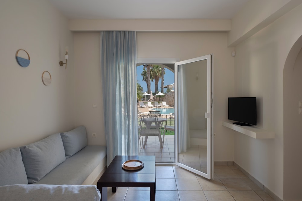 Erietta Aparthotel — Hotel rooms in Tsilivi, Ionian Islands