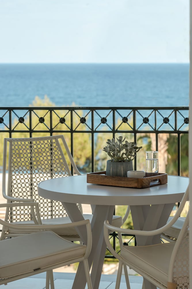 Erietta Aparthotel — Hotel rooms in Tsilivi, Ionian Islands
