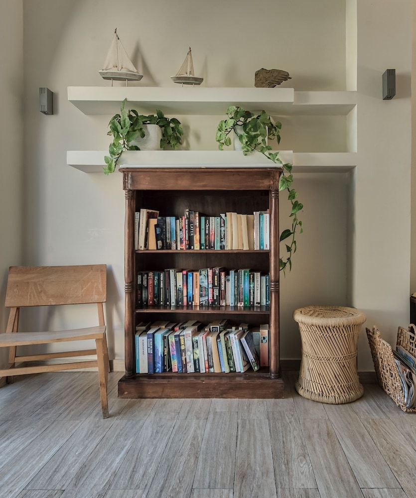 Erietta Aparthotel — Hotel rooms in Tsilivi, Ionian Islands