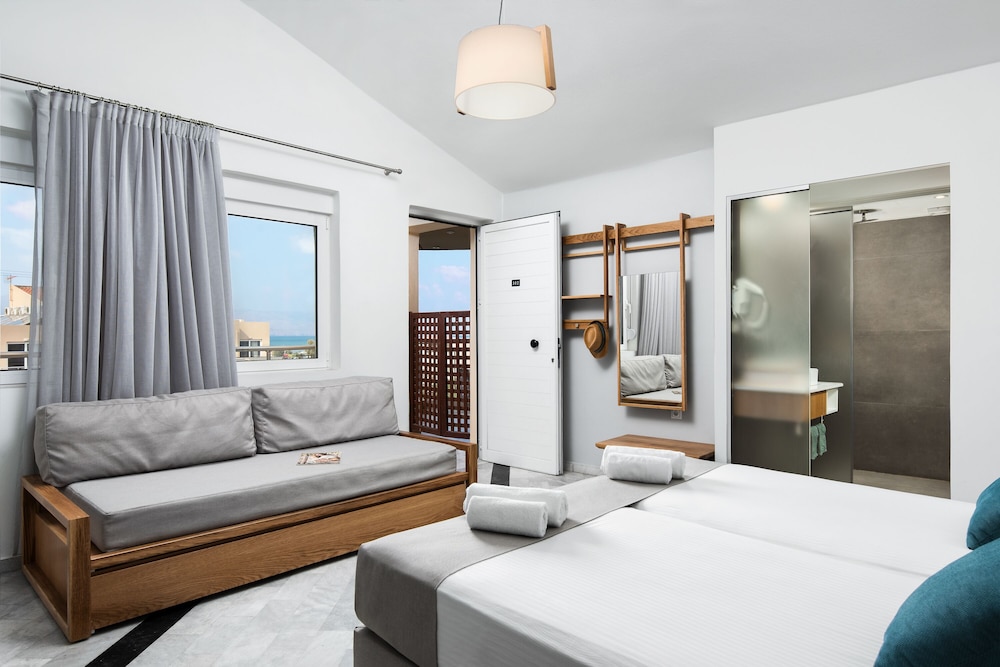 Maleme Mare Beach Resort Hotel — Hotel rooms in Platanias