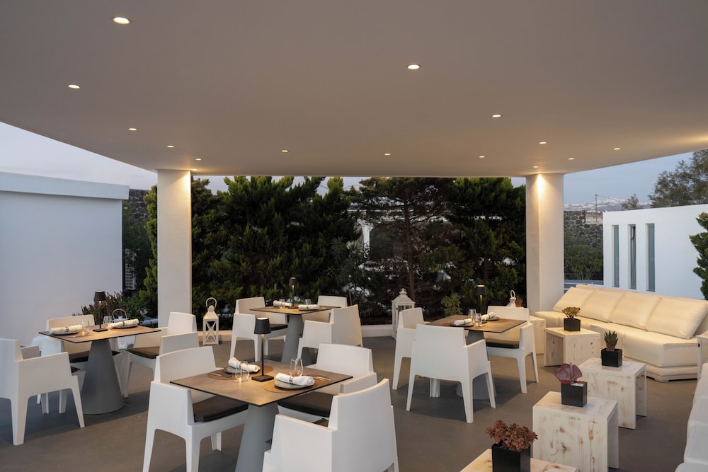 Santorini Princess Presidential Suites — Restaurant & bars in Akrotiri, South Aegean